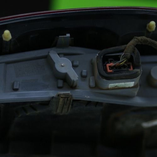 Lanterna Traseira Esquerda Fiat Uno Vivace 2011 A 2015 Original Usado