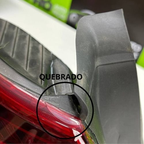 Lanterna Traseira Esquerda Gm Onix 2022 Á 2023 Com Detalhe Original Usado