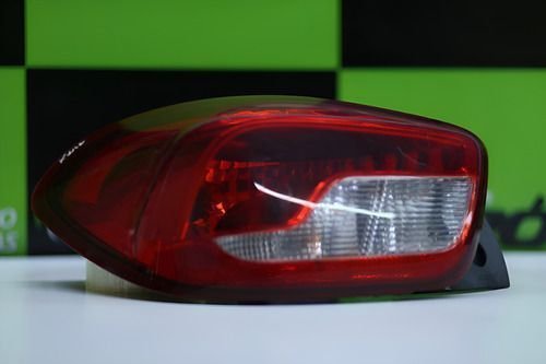 Lanterna Traseira Esquerda Renault Kwid 2017 Á 2019 Original Usado