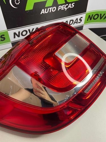 Lanterna Traseira Esquerda Renault Sandero 2015 Á 2018 Original Usado