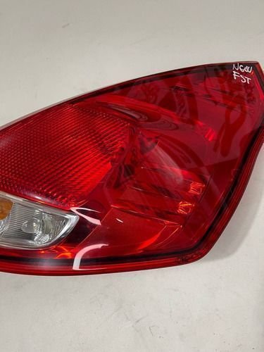 Lanterna Traseira Ford New Fiesta 2011 A 2017 Hatch 13404ab Original Usado