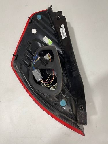 Lanterna Traseira Ford New Fiesta 2011 A 2017 Hatch 13404ab Original Usado