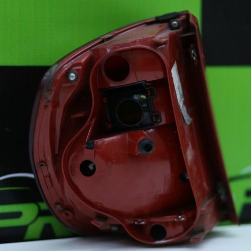 Lanterna Traseira Lado Direito Volkswagen Fox 2010 Á 2014 Original Usado