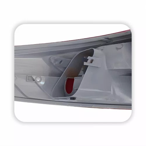Lanterna Traseira Renault Fluence Sedan 2010 A 2014 Bicolor Sem Led Direito
