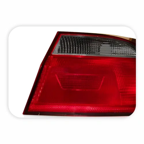 Lanterna Vw Voyage G6 G7 G8 2013 a 2023 Bicolor Fumê Direito