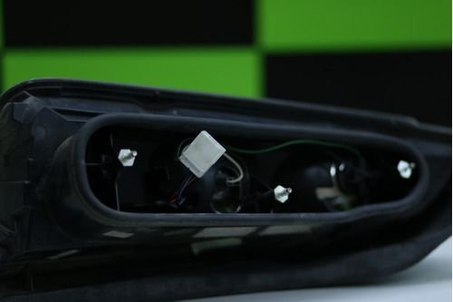 Lantrena Traseira Direita Fiat Idea 2012 Á 2015 Com Detalhe Original Usado