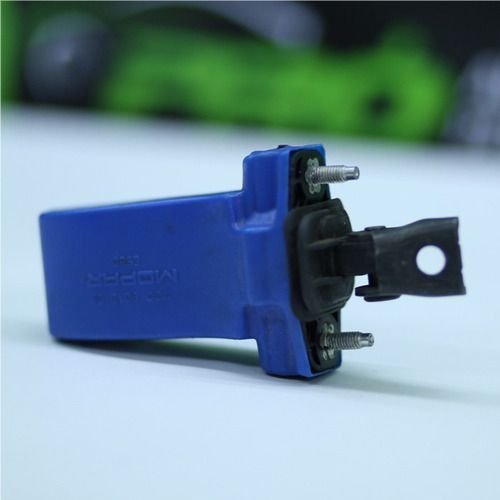 Limitador De Porta Dianteira Direita Fiat Mobi 2016 A 2021 Original Usado