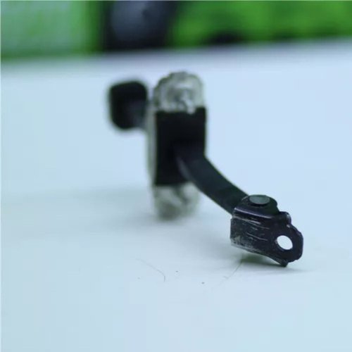 Limitador De Porta Dianteira Direita Gm Onix 2013 Á 2018 Original Usado