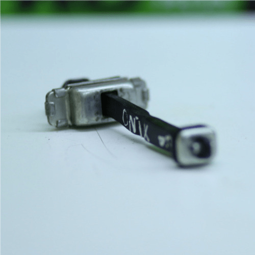 Limitador De Porta Dianteira Direita Gm Onix 2013 Á 2021 Original Usado