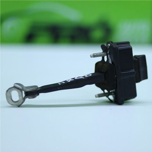 Limitador De Porta Dianteira Esquerda Fiat Argo 2018 A 2021 Original Usado