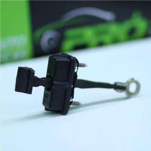 Limitador De Porta Dianteira Esquerda Fiat Argo 2018 A 2021 Original Usado