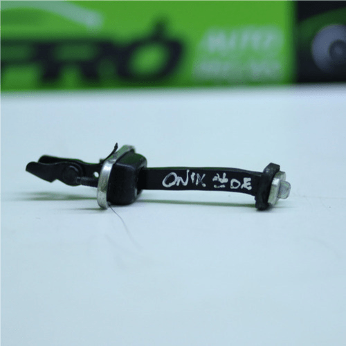 Limitador De Porta Dianteira Esquerda Gm Onix 2013 Á 2019 Original Usado