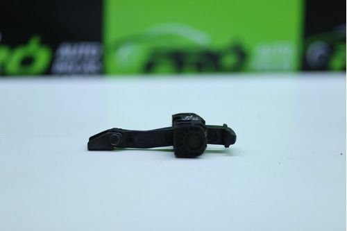 Limitador De Porta Dianteira Esquerda Vw Gol 2013 Á 2016 Original Usado