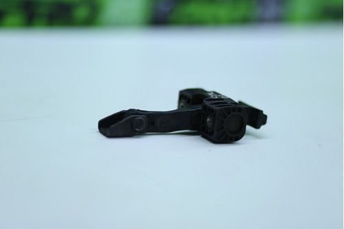 Limitador De Porta Dianteira Esquerda Vw Gol 2013 Á 2016 Original Usado