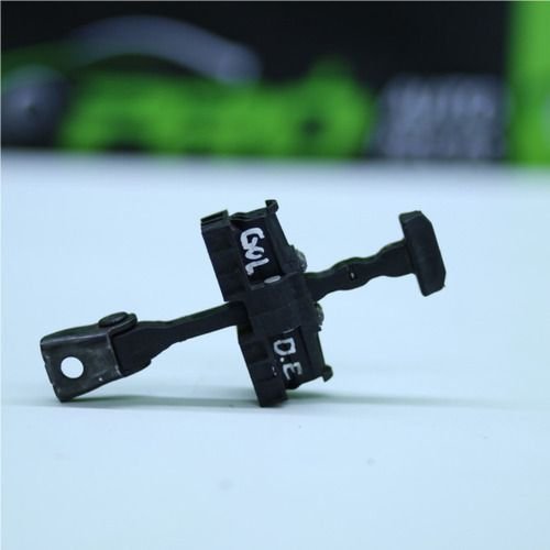 Limitador De Porta Dianteira Esquerda Vw Gol G6 2013 Á 2016 Original Usado