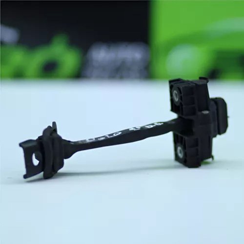 Limitador De Porta Dianteira Esquerda Vw Polo 2018 A 2022 Original Usado