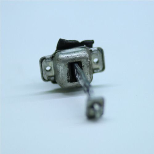 Limitador De Porta Traseira Direita Gm Corsa 2002 Á 2012 Original Usado