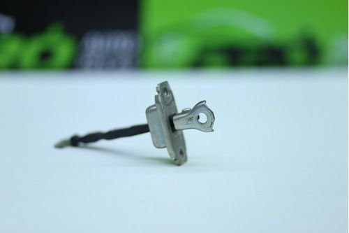 Limitador De Porta Traseira Direita Nissan March 2012 A 2020 Original Usado