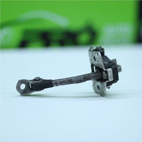 Limitador De Porta Traseira Direita Vw Fox 2004 A 2010 Original Usado