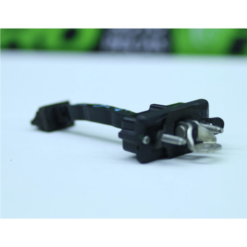Limitador De Porta Traseira Esquerda Fiat Argo 2018 A 2021 Original Usado