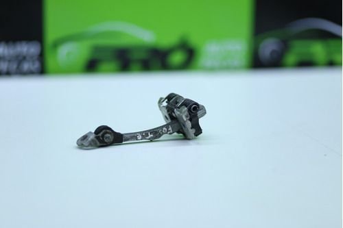 Limitador De Porta Traseira Esquerda Vw Fox 2012 Á 2014 Original Usado