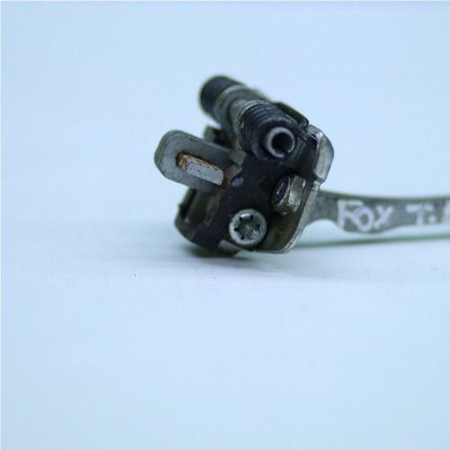 Limitador De Porta Traseira Esquerda Vw Fox 2015 2016 Original Usado