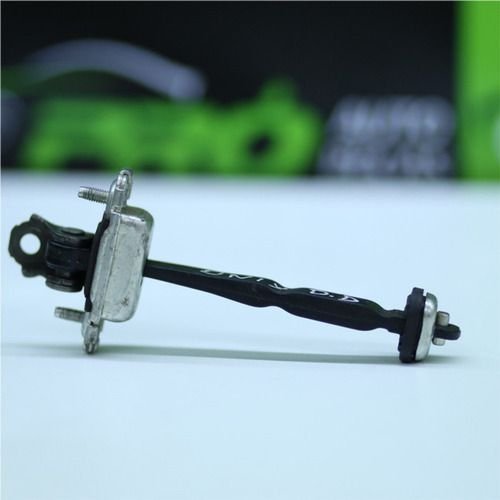 Limitador Porta Dianteira Direita Chevrolet Onix 2013 A 2019 Original Usado