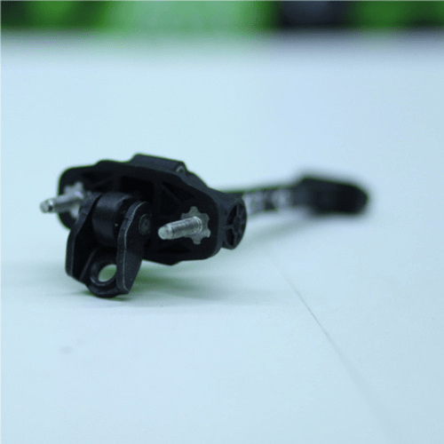 Limitador Porta Dianteira Direita Ford Ecosport 2013 A 2017 Original Usado