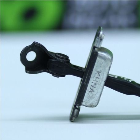 Limitador Porta Dianteira Direita Hyundai Hb20 2013 A 2020 Original Usado