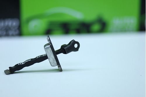 Limitador Porta Dianteira Direita Hyundai Hb20 2013 A 2020 Original Usado