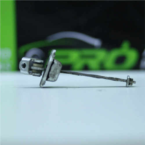 Limitador Porta Dianteira Esquerda Gm Corsa 2002 Á 2012 Original Usado