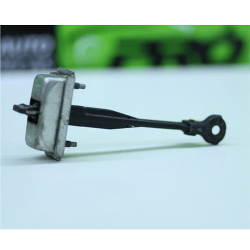 Limitador Porta Traseira Direita Chevrolet Cruze 2012 A 2016 Original Usado