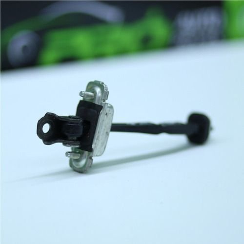 Limitador Porta Traseira Direita Chevrolet Onix 2013 A 2020 Original Usado
