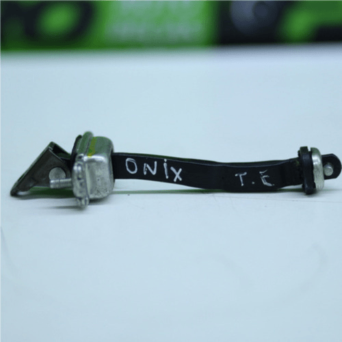 Limitador Porta Traseira Esquerda Gm Onix 2013 Á 2019 Original Usado
