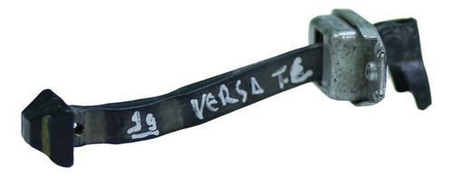 Limitador Porta Traseira Esquerda Nissan Versa 2011 Á 2019 Original Usado