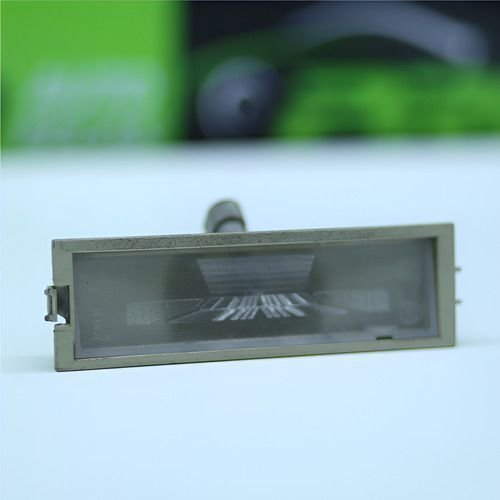 Luz De Placa Chevrolet Onix 2013 2014 2015 2016 2017 18 2019 Original Usado