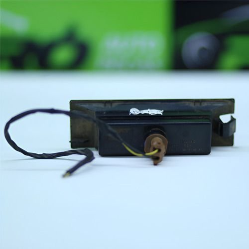 Luz De Placa Fiat Mobi 2010 2011 2012 2013 2014 2015 16 2017 Original Usado