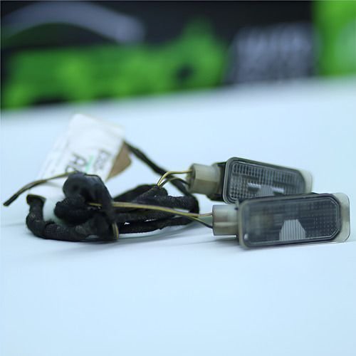 Luz De Placa Ford Ká 2014 Á 2020 6m2a13550ac Original Usado