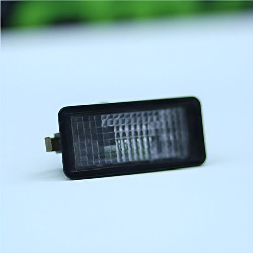 Luz De Placa Volkswagen Gol 2016 2017 2018 19 2020 1sb943021 Original Usado