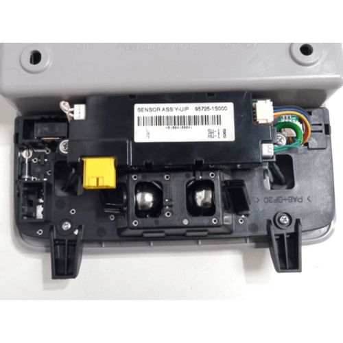 Luz Interna Teto Porta Óculos Hyundai Hb20 Orig 92890-1s0xx Original Usado