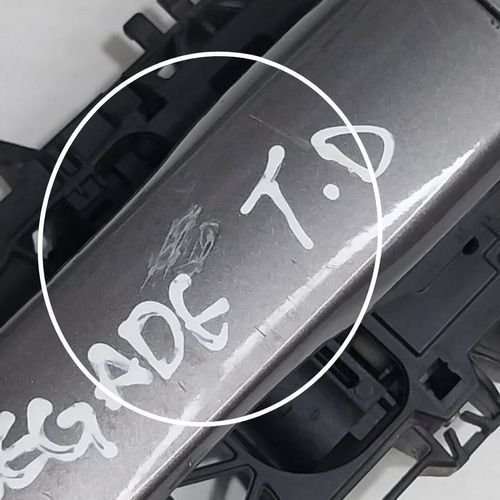 Maçaneta Externa Traseira Direita Jeep Renegade 2015 A 2021 Original Usado