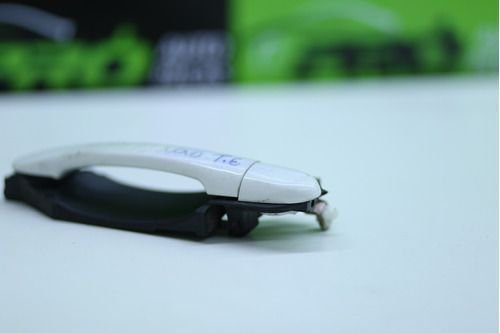 Maçaneta Externa Traseira Esquerda Fiat Palio  2012 Á 2017 Original Usado