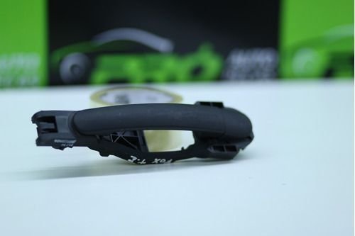 Maçaneta Externa Traseira Esquerda Vw Fox 2015 Á 2021 Original Usado