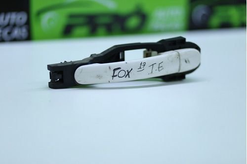 Maçaneta Extrena Traseira Esquerda Vw Fox 2017 5z4837885 Original Usado