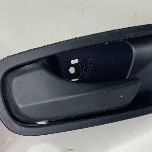 Maçaneta Interna Traseira Esquerda Fiat Uno 2016 A 2021 Original Usado