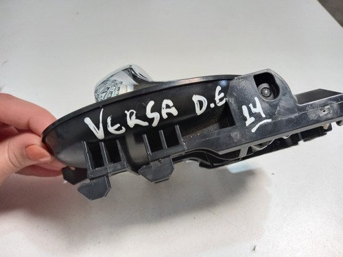 Maçaneta Puxador Interna Nissan Versa Dianteira Esquerda Original Usado