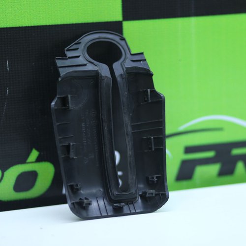 Moldura Alavanca Freio De Mão Peugeot 208 2013 á 2019 Original Usado
