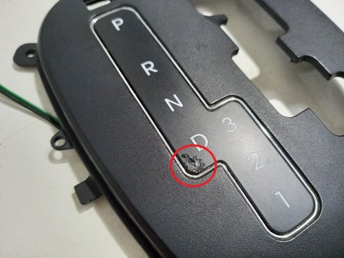 Moldura Cambio Marcha Hyundai I30 2010 84658-2l000 Original Usado