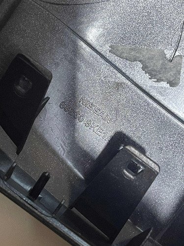 Moldura Central Painel Nissan Versa 2019 682609ke1a Original Usado