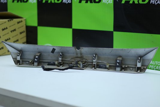 Moldura Da Tampa Traseira Ford New Fiesta 2013 Á 2016 Original Usado